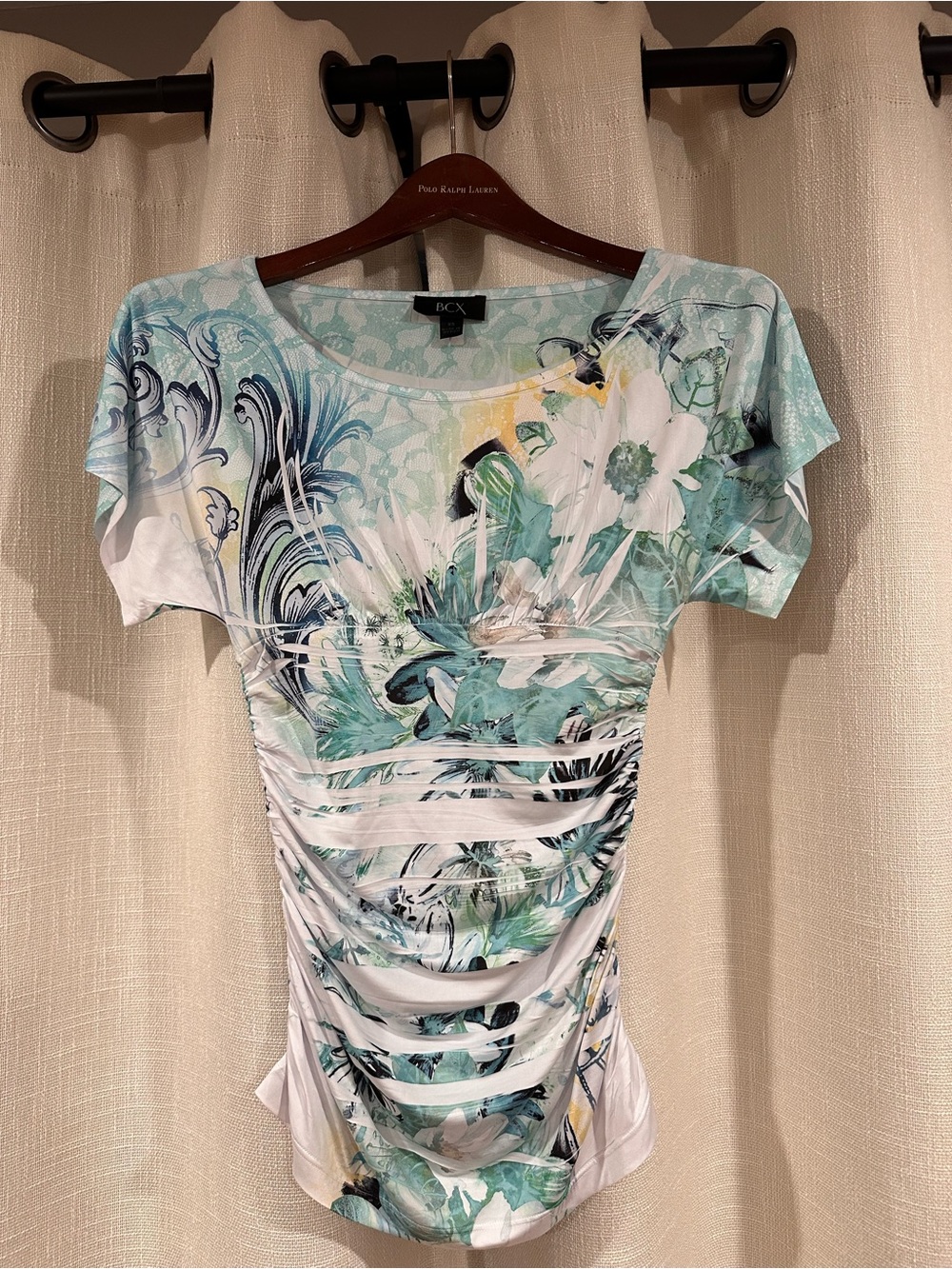 BCX Aqua & White Floral Ruched Short Sleeve Top